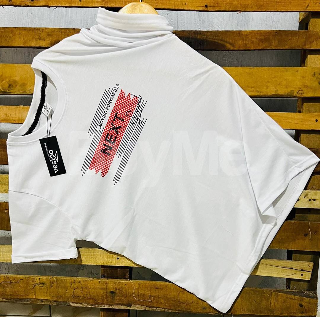 CREW NECK TSHIRT - WHITE COLOUR