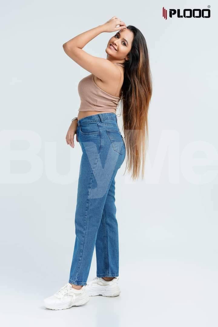 WOMEN'S NON PATCH MOM JEANS - MID BLUE