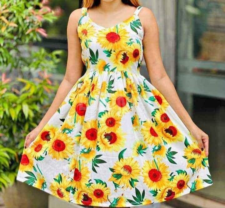 STYLISH LADIES FROCK