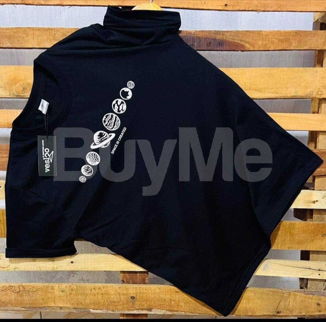 CASUAL BLACK TSHIRT
