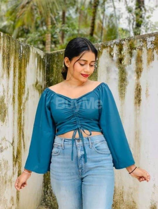 STYLISH SEA GREEN CROP TOP