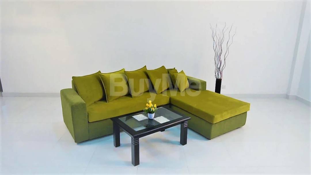 SECTIONAL L SOFA IN VELVET (GREEN)