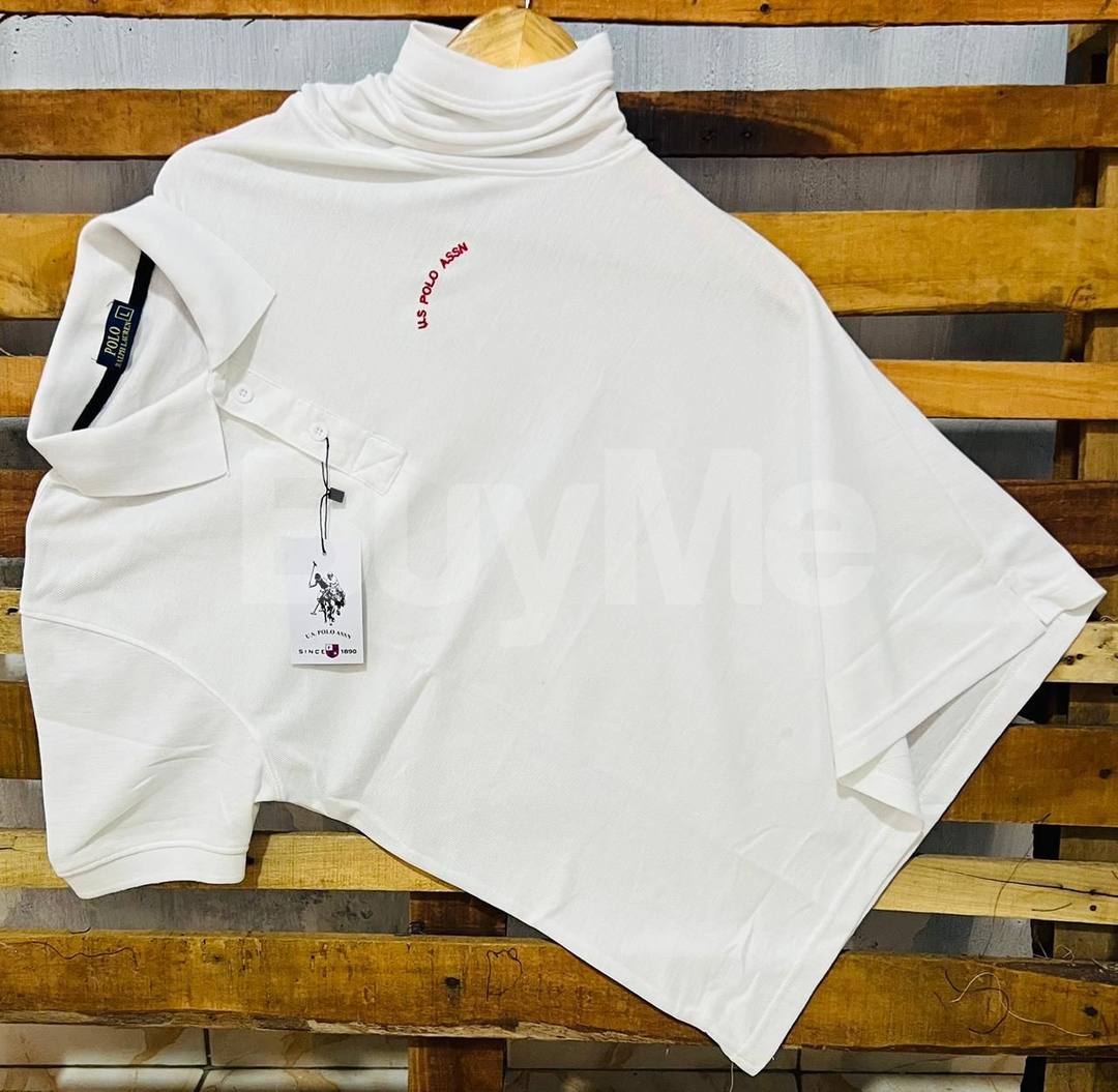 COLLAR T SHIRT - WHITE