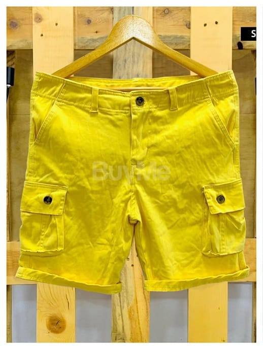 MENS SHORTS WITH POCKET - YELLOW