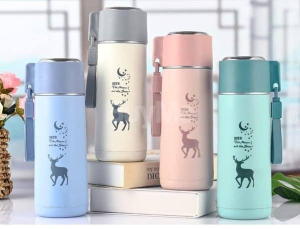 GLASS WATER BOTTLE