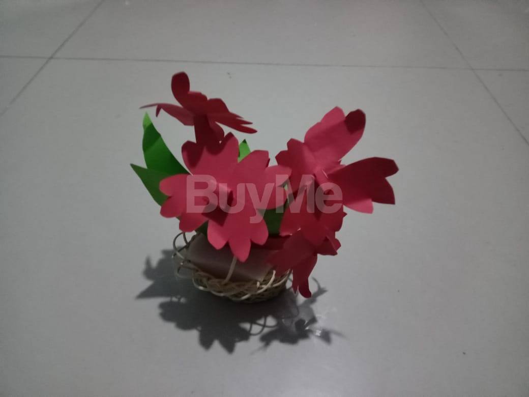 FLOWER BUCKET