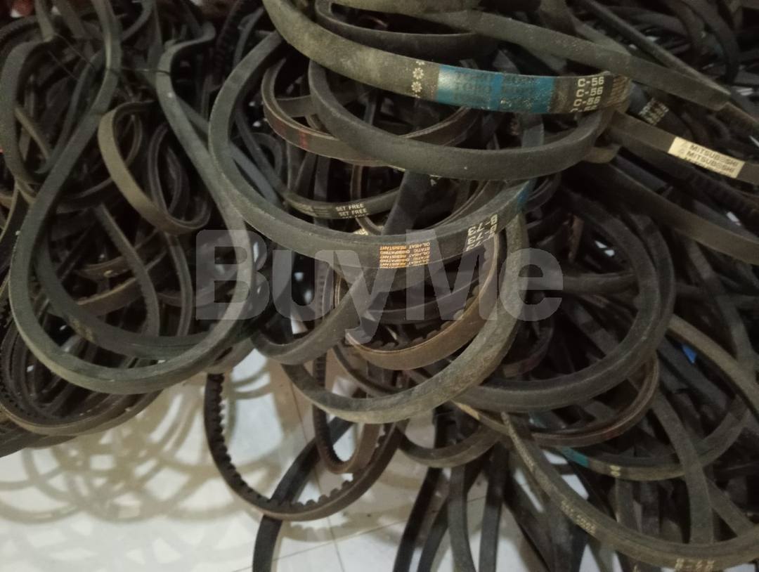 FAN BELTS - ALL TYPE OF VEHICLE AUTO PARTS AND ACCESSORIES FOR SALE LOT