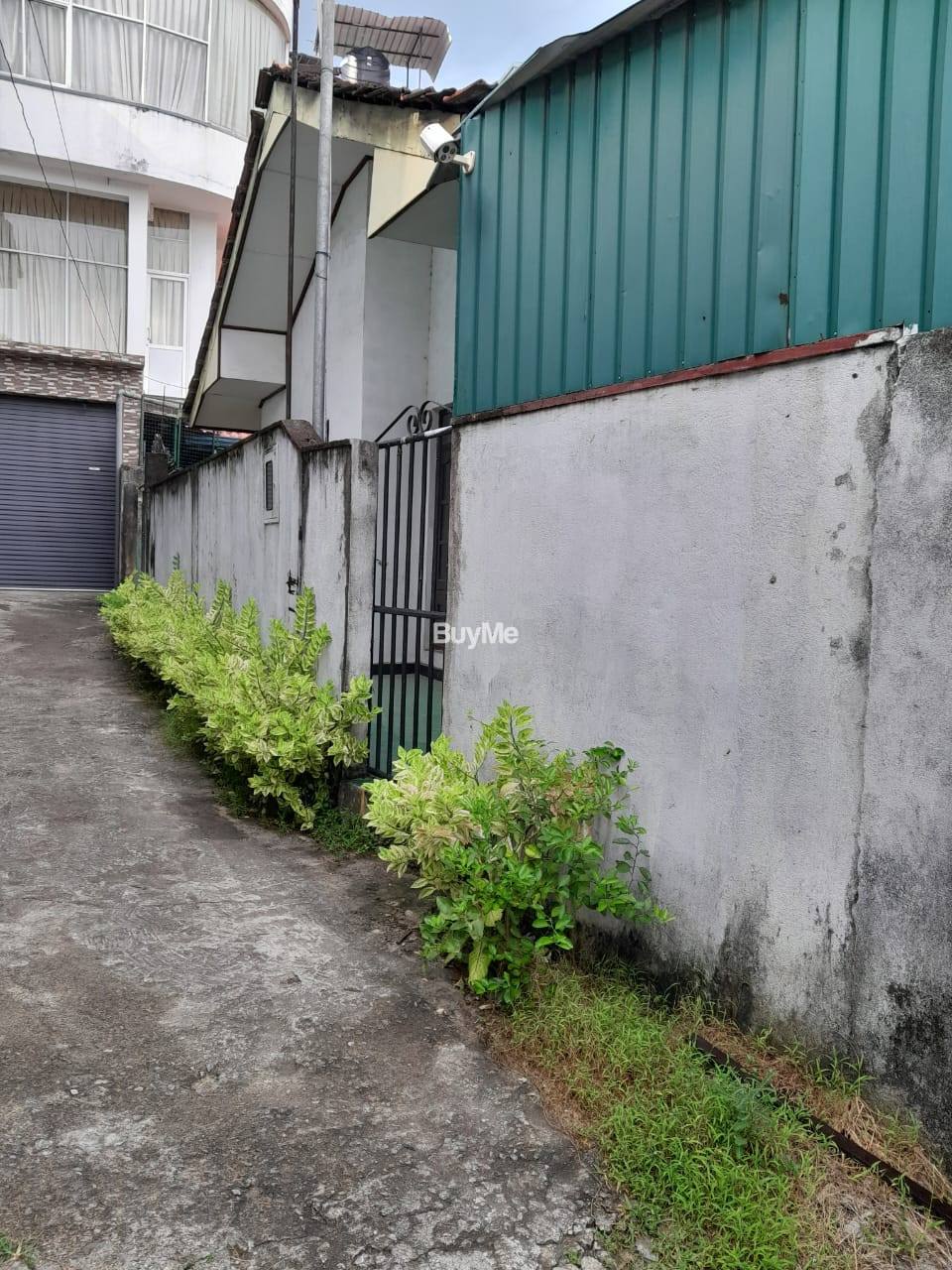 COMMERCIAL PROPERTY FOR SALE AT MALABE