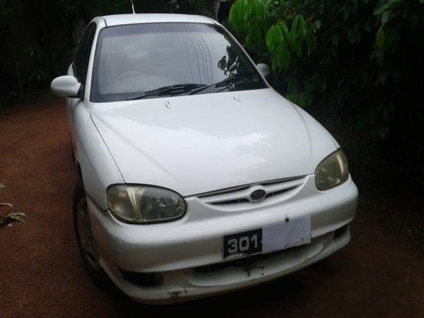 KIA SEPHIA 2000