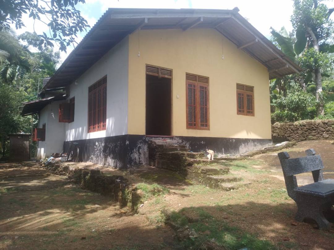 80-PERCH LAND WITH HOUSE FOR SALE IN BADURALIYA