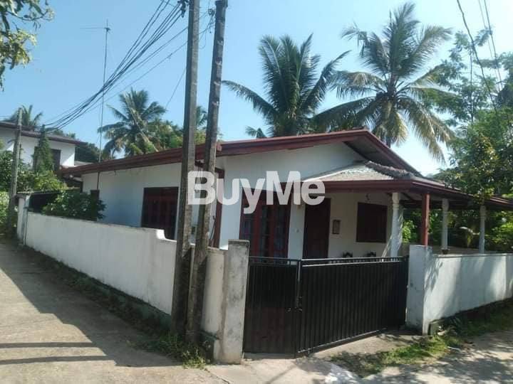 HOUSE FOR SALE AT WADDUWA