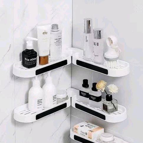 WALL MOUNTED RACK