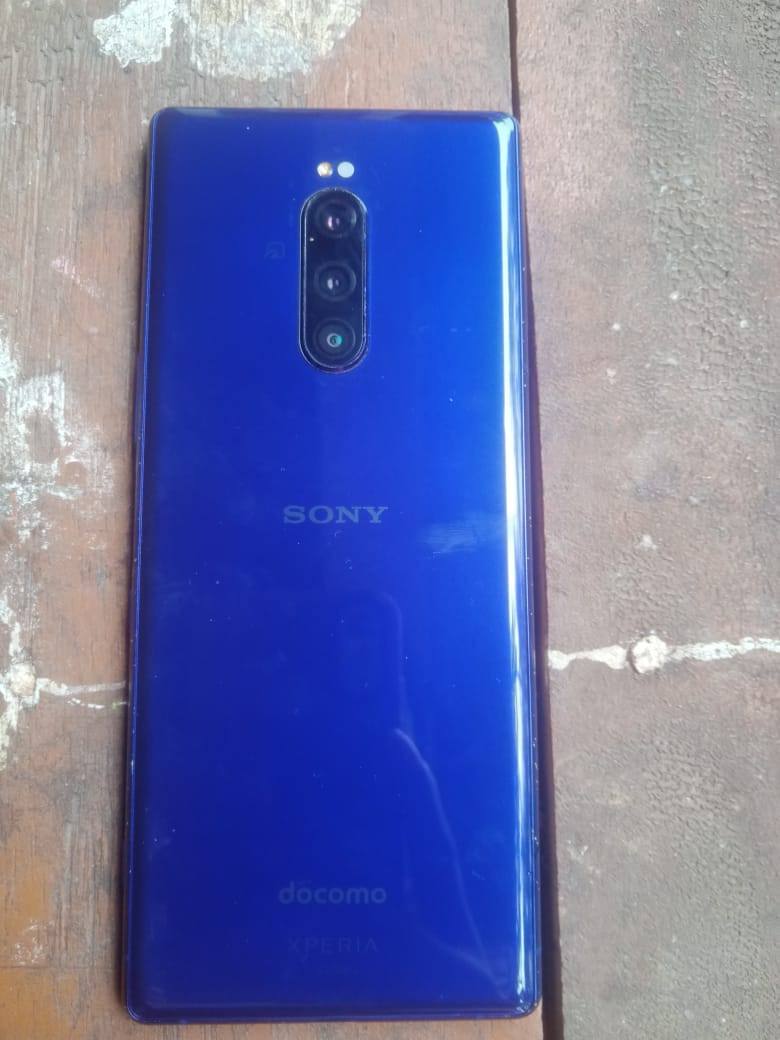 SONY XPERIA 1