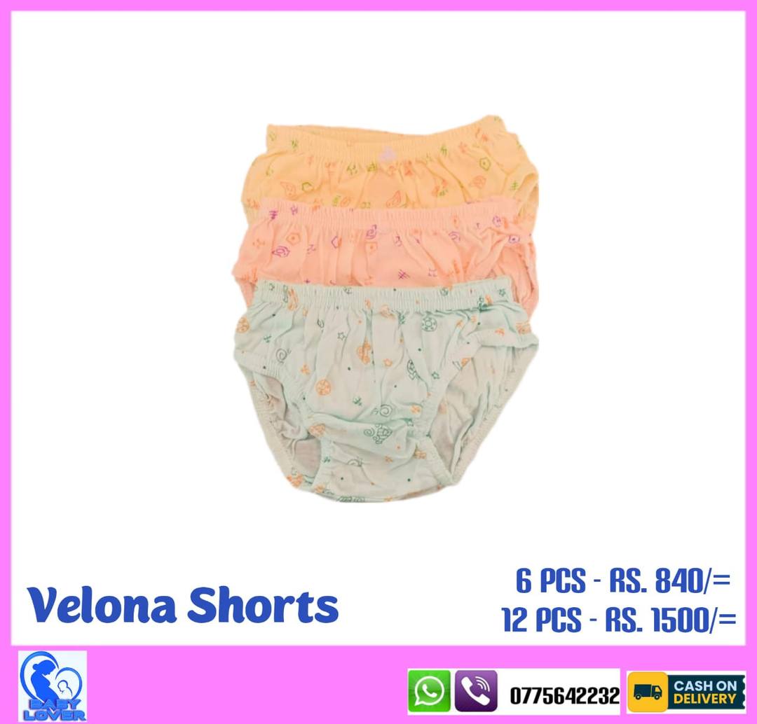 VELONA SHORTS