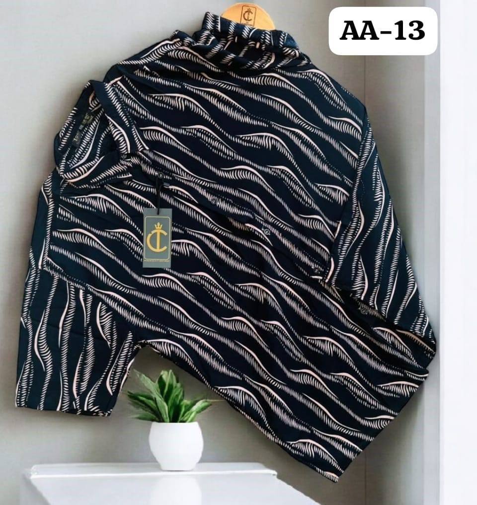 LIGHTWEIGHT MEN'S HAWAIIAN SHIRT