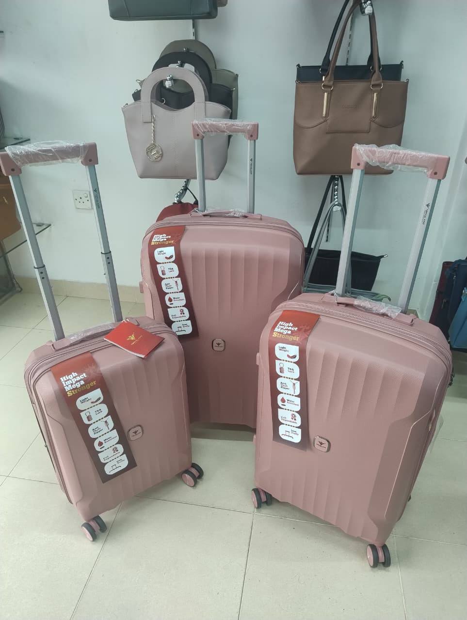 SMART TRAVEL LUGGAGE AVAILABLE FOR SALE