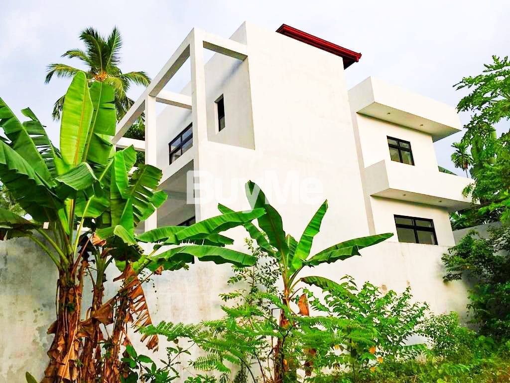 3 STOREY HOUSE FOR SALE IN PANNIPITIYA
