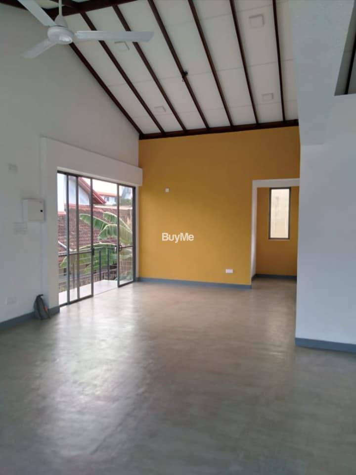 OFFICE SPACE FOR RENT IN BATTARAMULLA - (BRAND NEW)