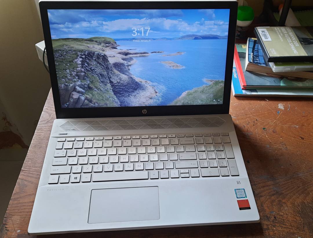 HP PAVILION