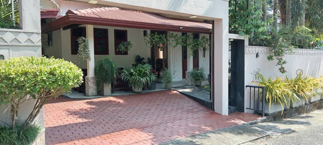 HOUSE FOR SALE IN KAHATHUDUWA