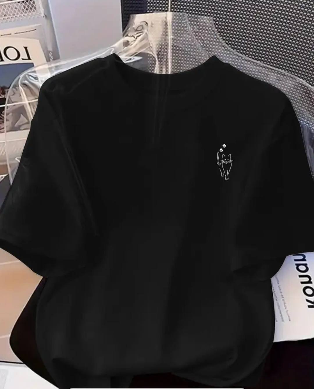 BLACK COLOR TEE WITH LADIES FOR SALE
