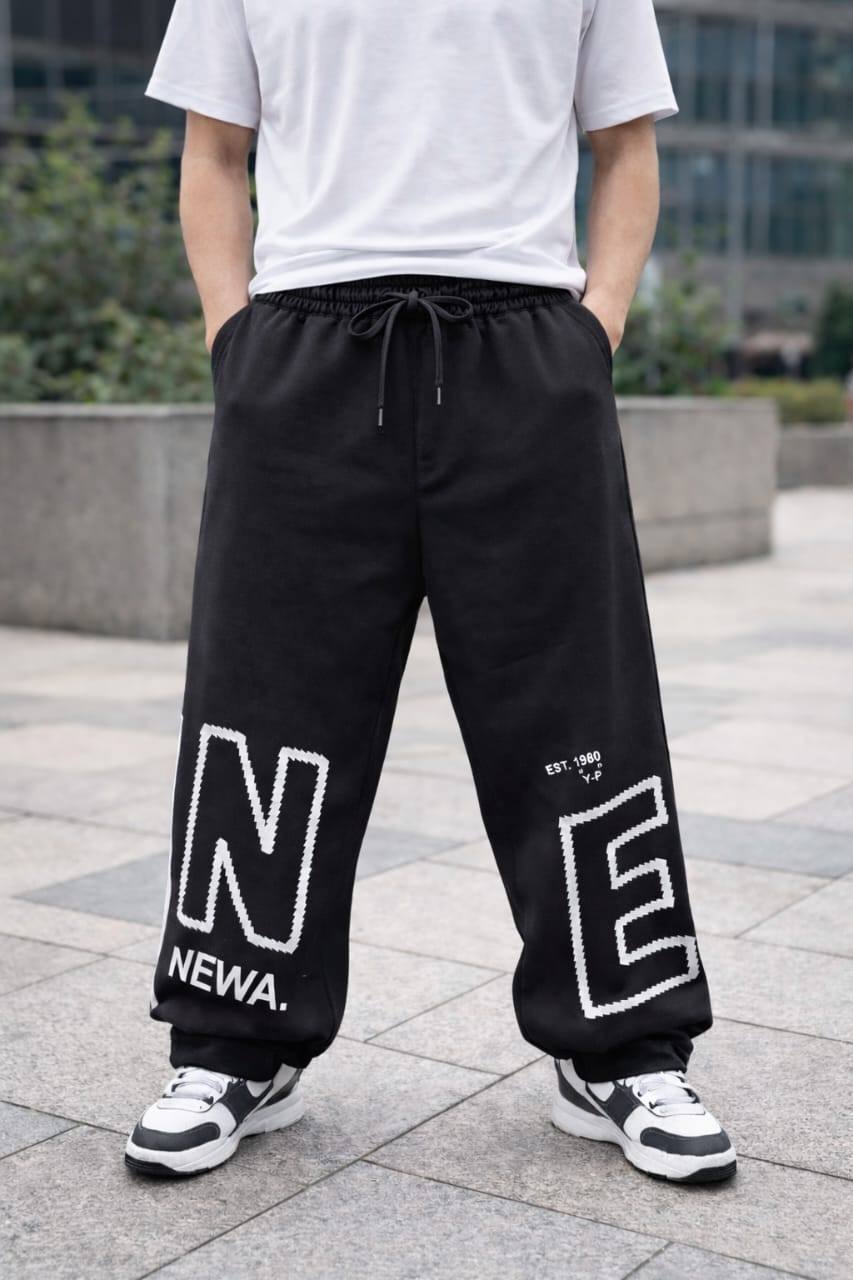 TRENDING BOTTOM STREET STYLE LOOK