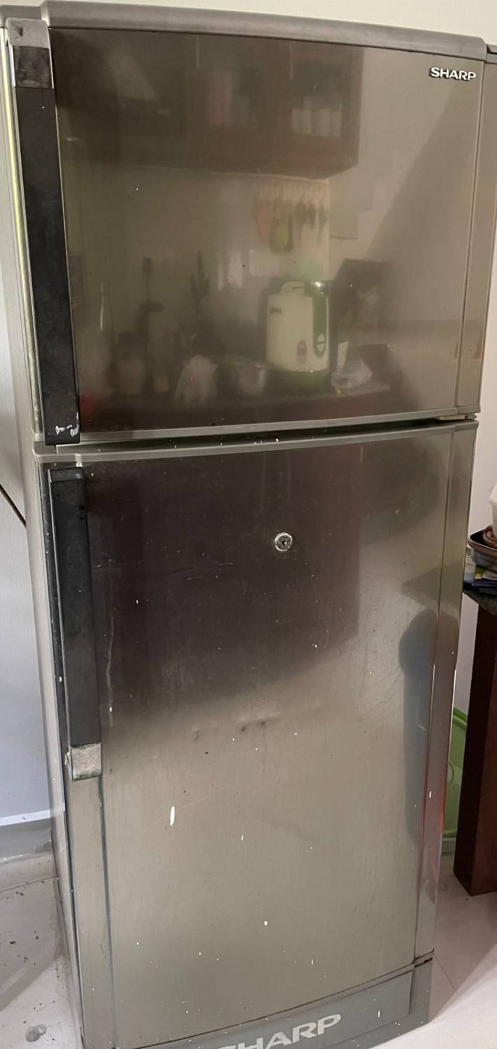USED SHARP DOUBLE-DOOR REFRIGERATOR