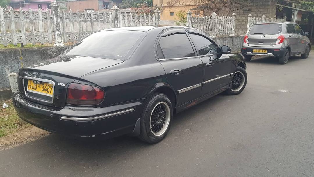 HYUNDAI 2001 FOR SALE