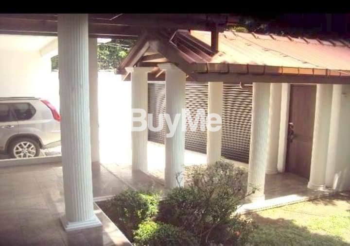 THREE STOREY HOUSE FOR RENT IN COLOMBO - 7