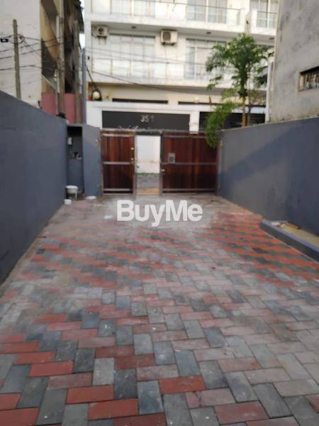 HOUSE FOR RENT IN MOUNT LAVINIA