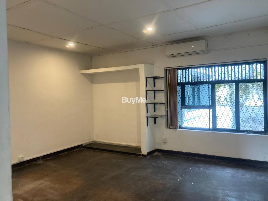 COMMERCIAL PROPERTY FOR RENT IN COLOLMBO 06