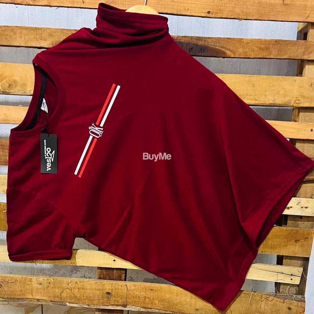 RED CREW NECK TSHIRTS
