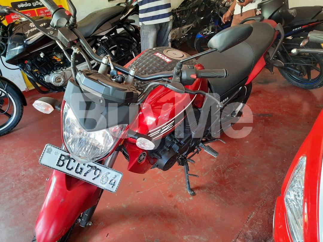 YAMAHA FZ VERSION 1 2014